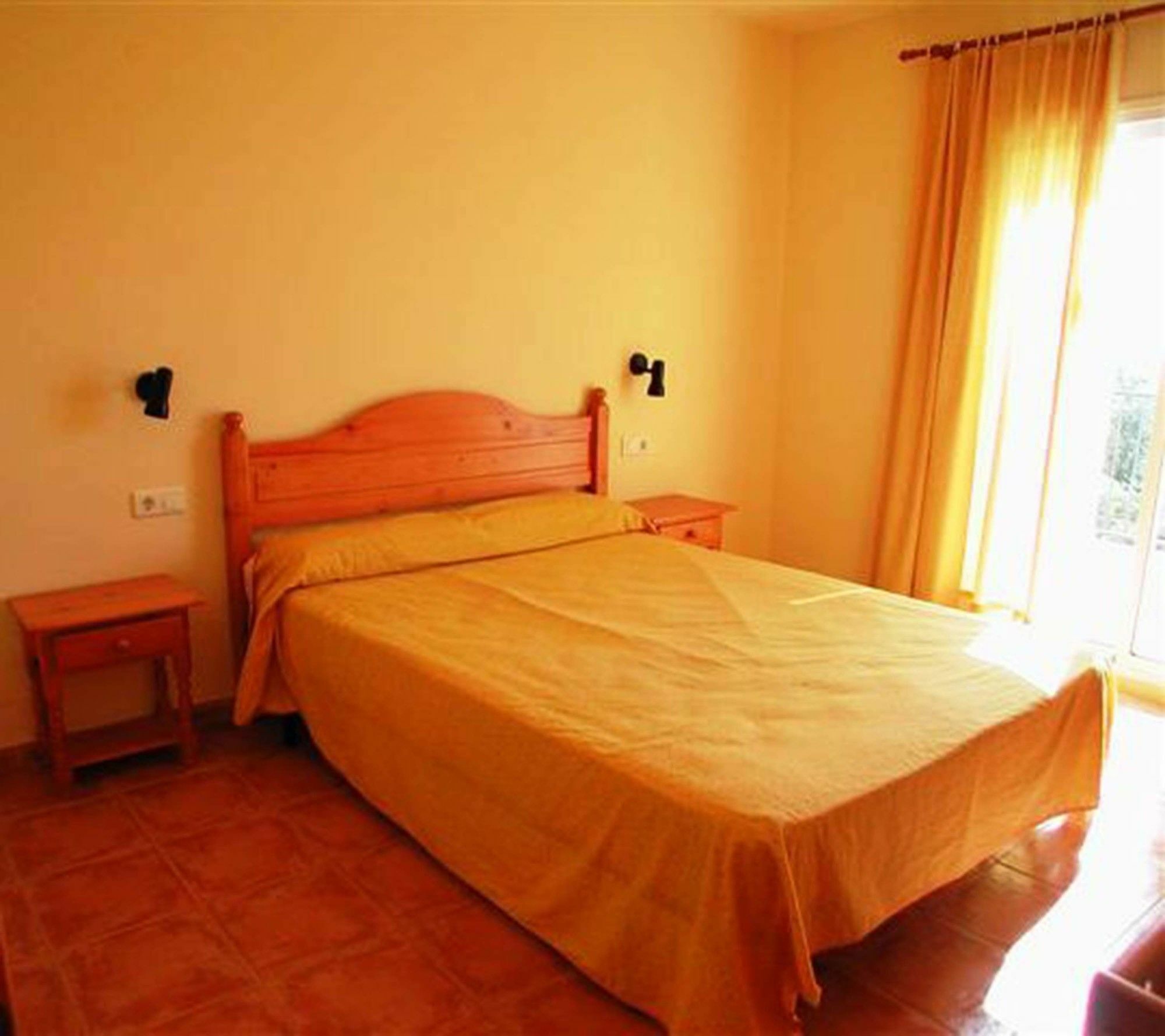 Rvhotels Apartamentos Torre Vella Л'Эстартит Экстерьер фото