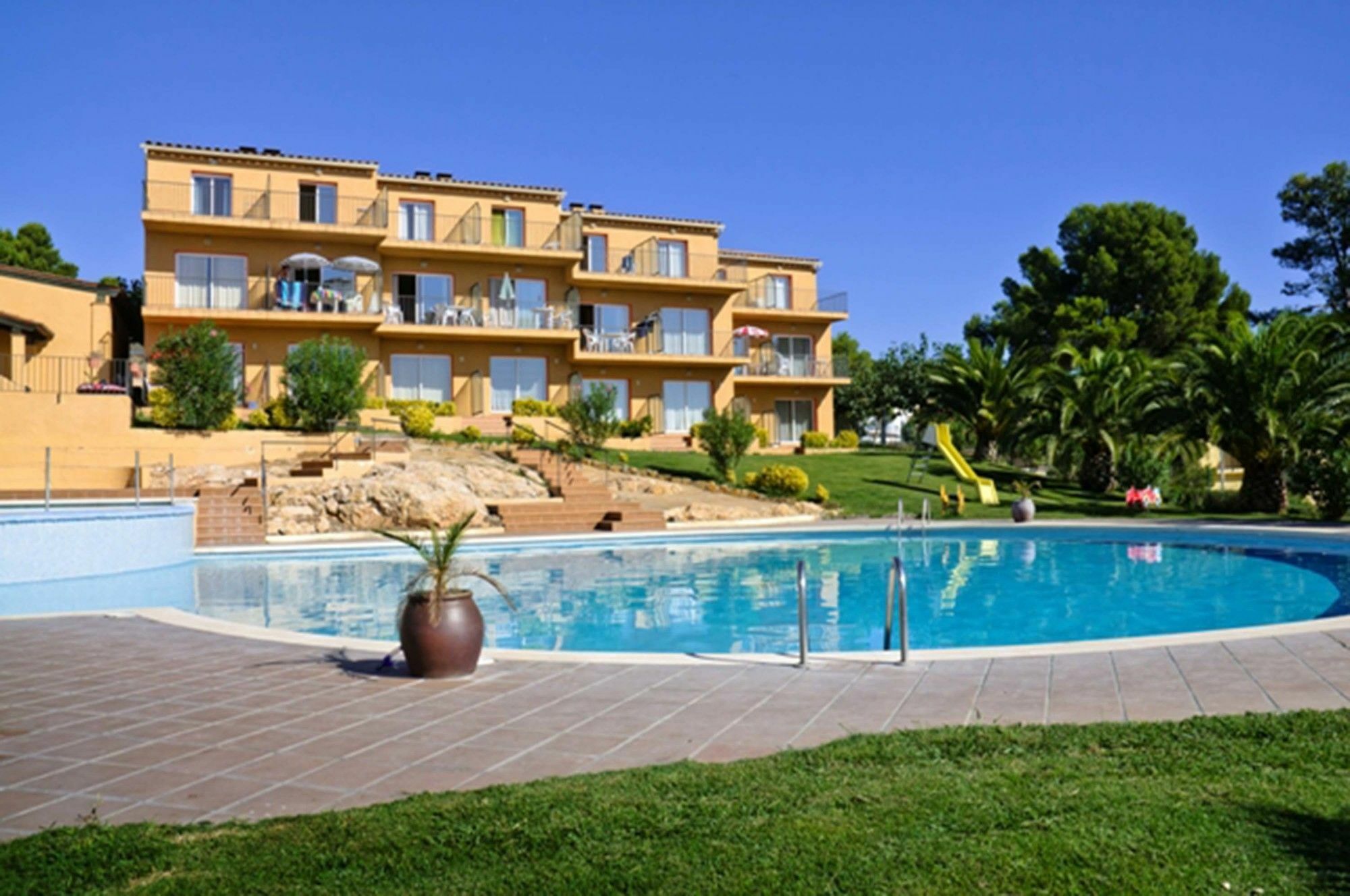 Rvhotels Apartamentos Torre Vella Л'Эстартит Экстерьер фото